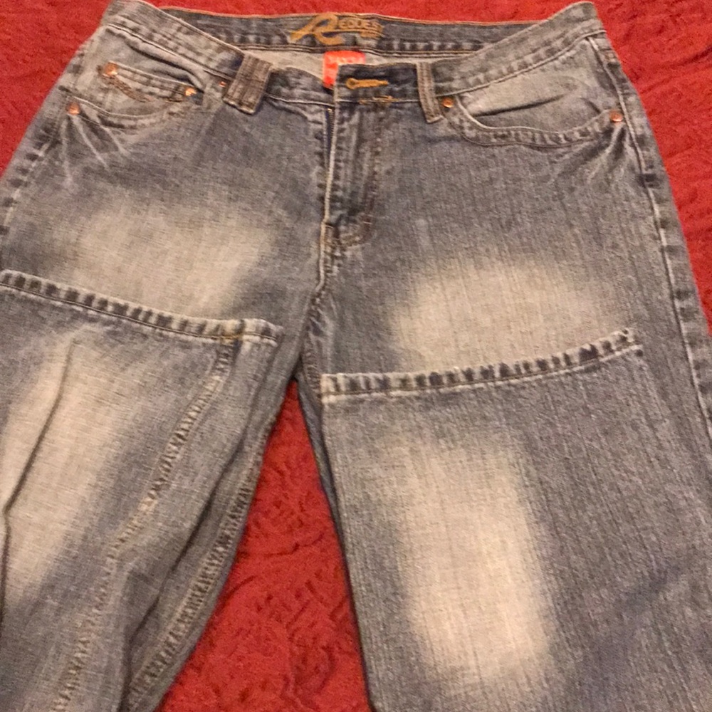 Jeans - Picture 3 of 4